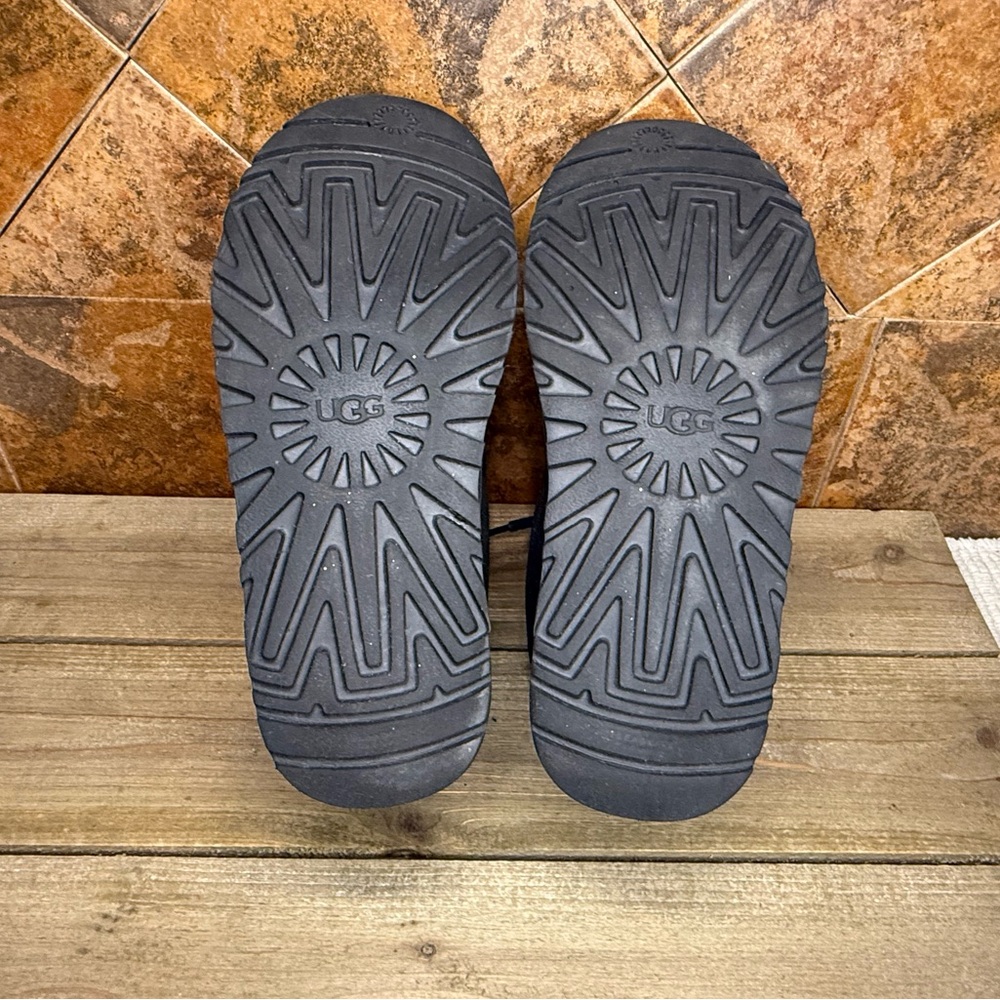 UGG Neumel boots - Picture 6 of 8